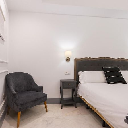 Panther Home Francos Sewilla Zewnętrze zdjęcie